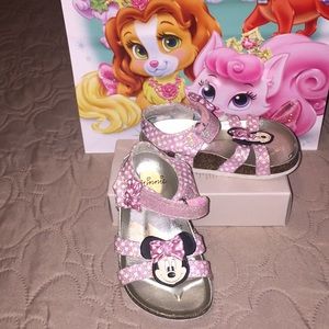 🌹👧🏻girl toddler sandals!!!!🌹🌹🌹🌹
